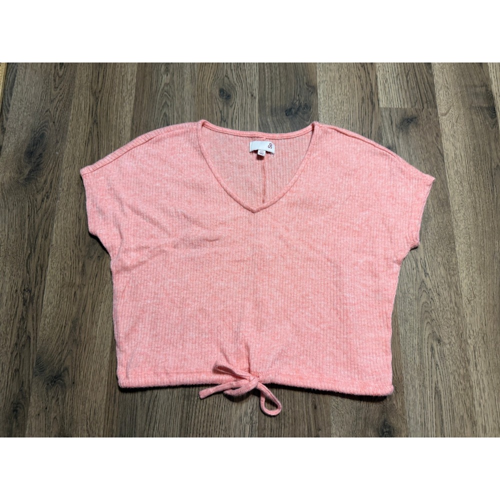 SO Shirt Juniors Size XS Pink Short Sleeve Shirt Front Twist Casual